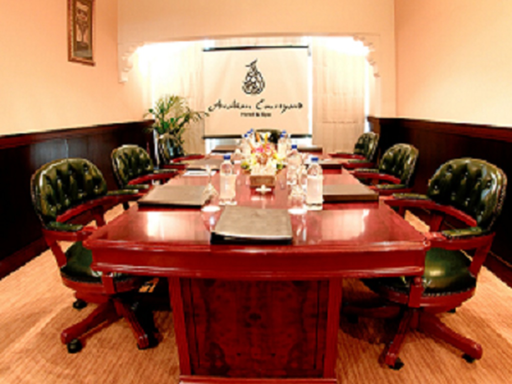 Executive boardroom Arabian Courtyard Hotel & Spa Bur Dubai